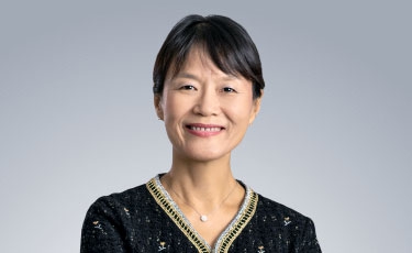 Portrait of Weihong Hsing, Ph.D.