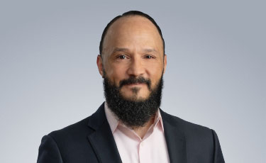 Portrait of Richard Cruz