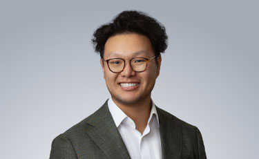 Portrait of Zenas Shi