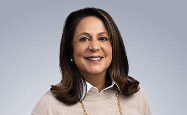 Portrait of Carolyn  Shaud